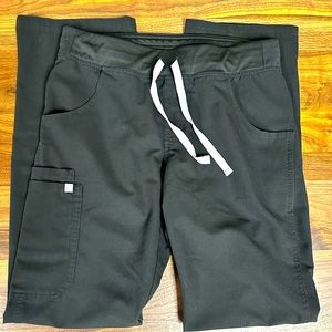 Figs Kade Cargo Scrub Pants Small Tall